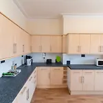 Brookvale Guest House Room 6